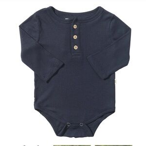 NEW ME & HENRY baby ribbed onesie in NAVY